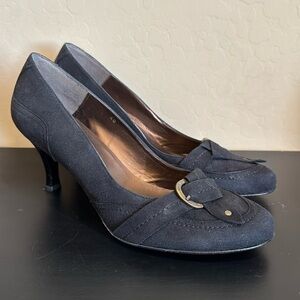 Women’s NOVACAS black heels. European size 40. 3 inch heel. Great shape!